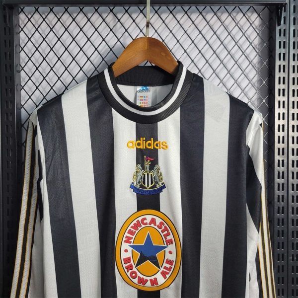 MAILLOT RETRO VINTAGE NEWCASTLE HOME 1997-99 MANCHES LONGUES (2)
